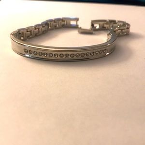 Silver and cubic zirconia clasp Bracelet